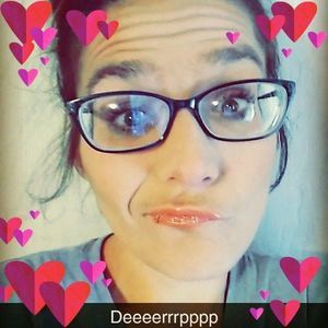 Meet your Posher, Betina